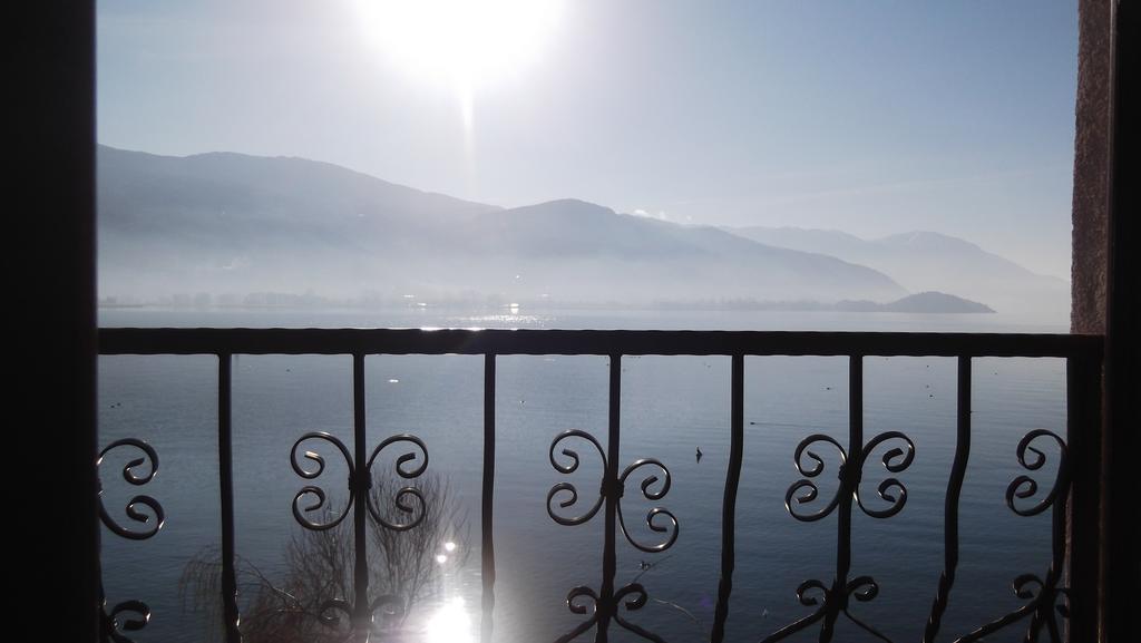 'By The Lake' Apartments Ohrid Bagian luar foto